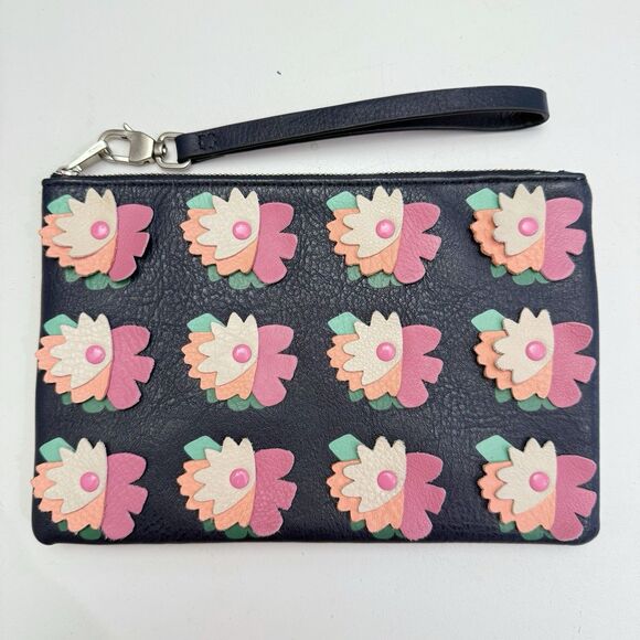 Fossil Women’s Navy Abstract Layered Floral Cowhide Leather Wristlet Boho Garden - Picture 1 of 6